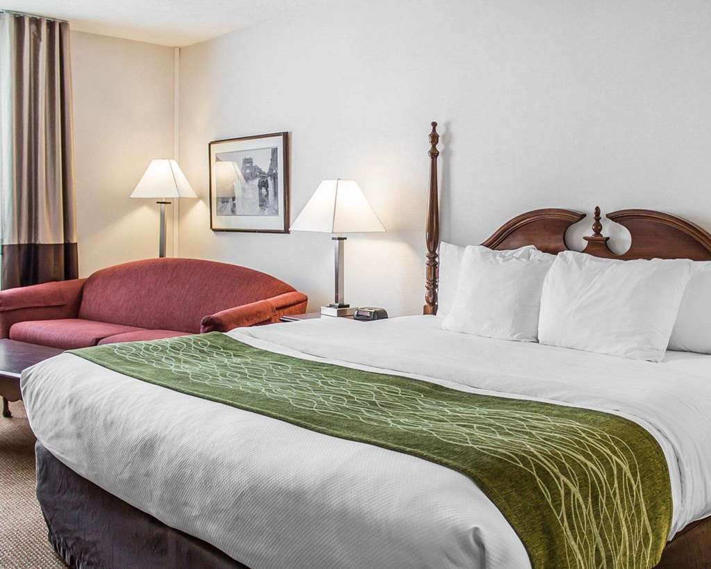 Quality Inn Petoskey-Harbor Springs Номер фото